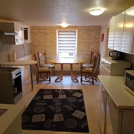 Octopus-1 Monteurwohnung In Zentrum! 2-zkb In 1og * Hofgeismar