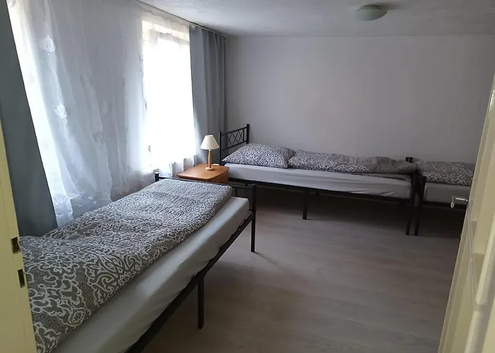 Octopus-1 Monteurwohnung In Zentrum! 2-zkb In 1og Hofgeismar